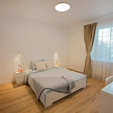 Ap Tzar Peter I Apartman